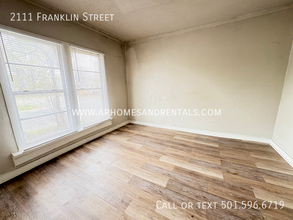 2111 Franklin St in North Little Rock, AR - Building Photo - Building Photo