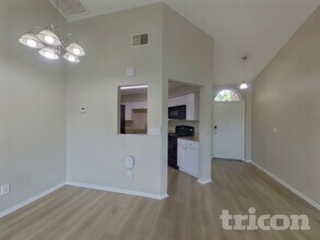 217 Belfort Pl in Valrico, FL - Building Photo - Building Photo