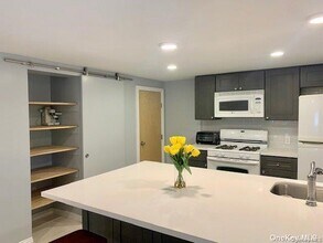 30 Clayton Ave in East Atlantic Beach, NY - Building Photo - Building Photo