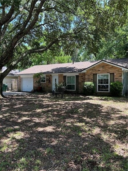 property at 126 Northwood Dr
