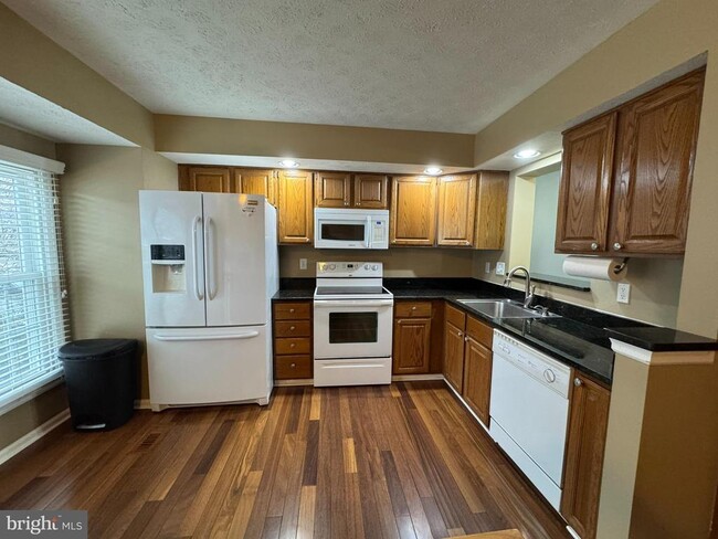 2108 Commodore Ct in Odenton, MD - Building Photo - Building Photo