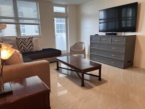 4250 Galt Ocean Dr in Fort Lauderdale, FL - Foto de edificio - Building Photo