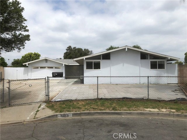 property at 1083 Gilwood Ave