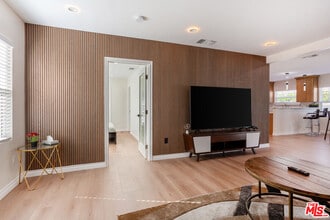 1419 N Orange Dr in Los Angeles, CA - Building Photo - Building Photo