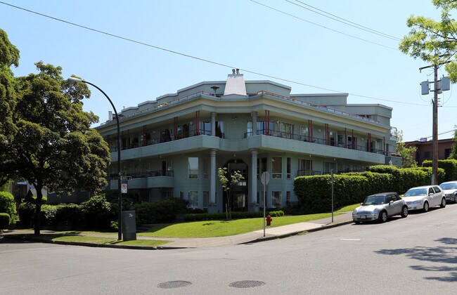 The Maples in Vancouver, BC - Building Photo - Primary Photo