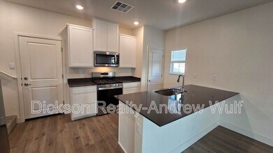 4119 Scenic Dr in Reno, NV - Building Photo - Building Photo