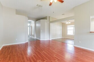 8059 Carisbrook Ct in Jacksonville, FL - Building Photo - Building Photo