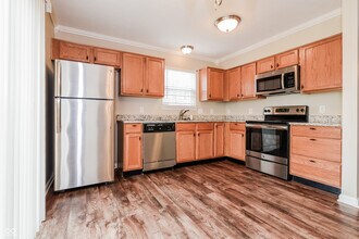 11543 Brook Bay Ln in Indianapolis, IN - Building Photo - Building Photo