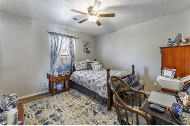 3304 SW Landau Ct in Bentonville, AR - Building Photo - Building Photo