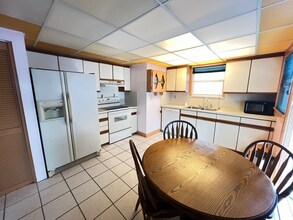 4754 1st Ave N in St. Petersburg, FL - Foto de edificio - Building Photo