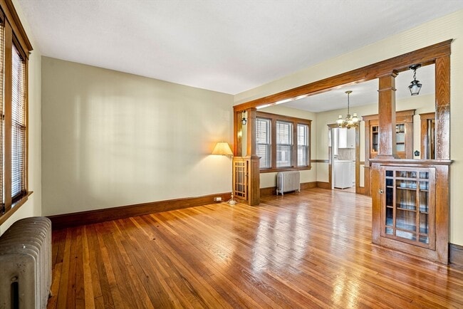 142 Oakland St in Malden, MA - Building Photo - Building Photo