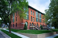 Euclid View Flats in St. Paul, MN - Foto de edificio - Building Photo