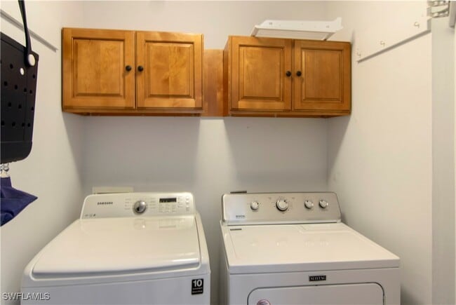 property at 7515 Stoneybrook Dr