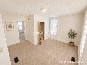 329 Union St in Bangor, ME - Building Photo - Building Photo