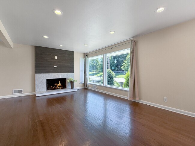 1618 S Spokane St in Seattle, WA - Building Photo - Building Photo