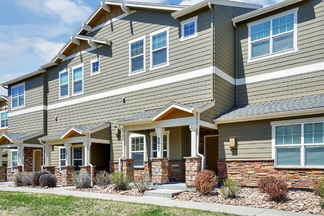 5647 Celtic Cross Grove in Colorado Springs, CO - Building Photo - Building Photo