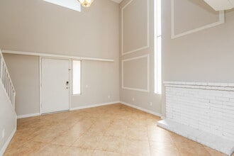 7030 S 42nd St in Phoenix, AZ - Building Photo - Building Photo