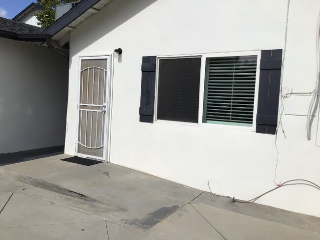 property at 3110 Hillview Dr N