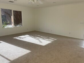 21285 Shoemaker Ln in Wildomar, CA - Building Photo - Building Photo