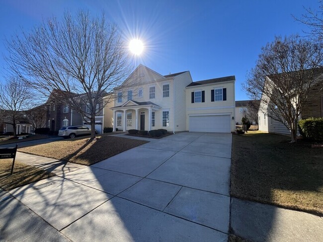 11907 Carolina Blossom Ln