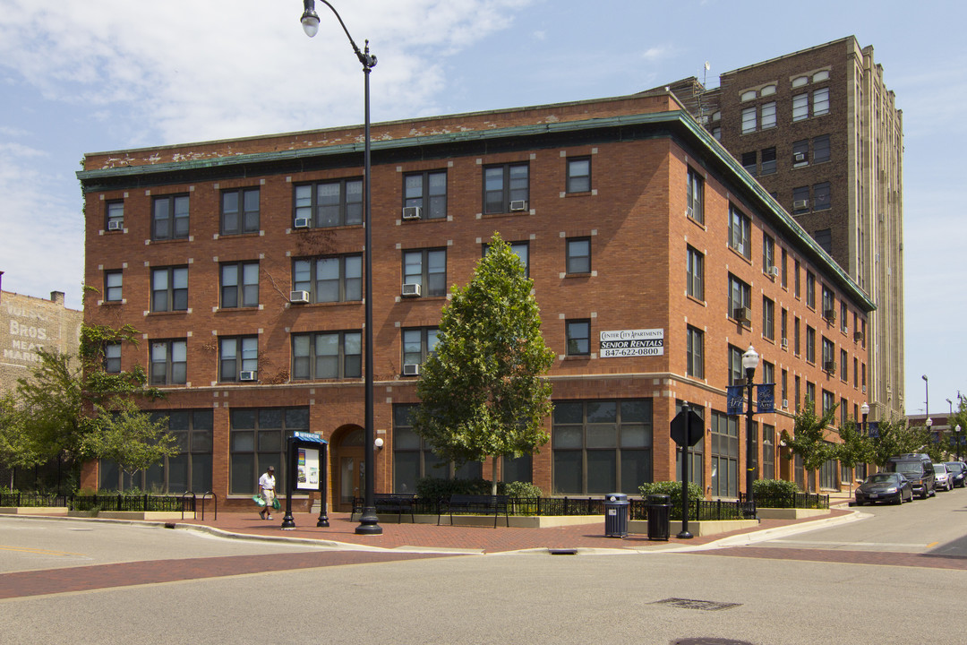 Center City Apartments in Elgin, IL - Building Photo