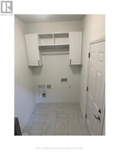 5 Sagewood Ave in Barrie, ON - Building Photo - Building Photo