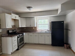201 39th St in Union City, NJ - Building Photo - Building Photo