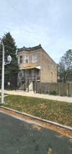 913 N Lawndale Ave, Unit 2 in Chicago, IL - Foto de edificio - Building Photo