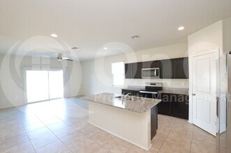 44438 W Palo Aliso Way in Maricopa, AZ - Building Photo - Building Photo