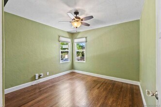 4899 Circle Dr in San Diego, CA - Building Photo - Building Photo