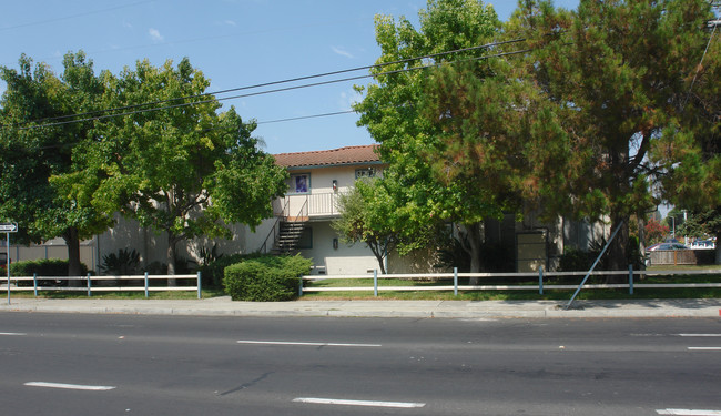 510 N Winchester Blvd in Santa Clara, CA - Building Photo - Building Photo