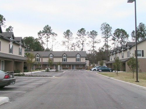 The Ravines Condominium in Gainesville, FL - Building Photo