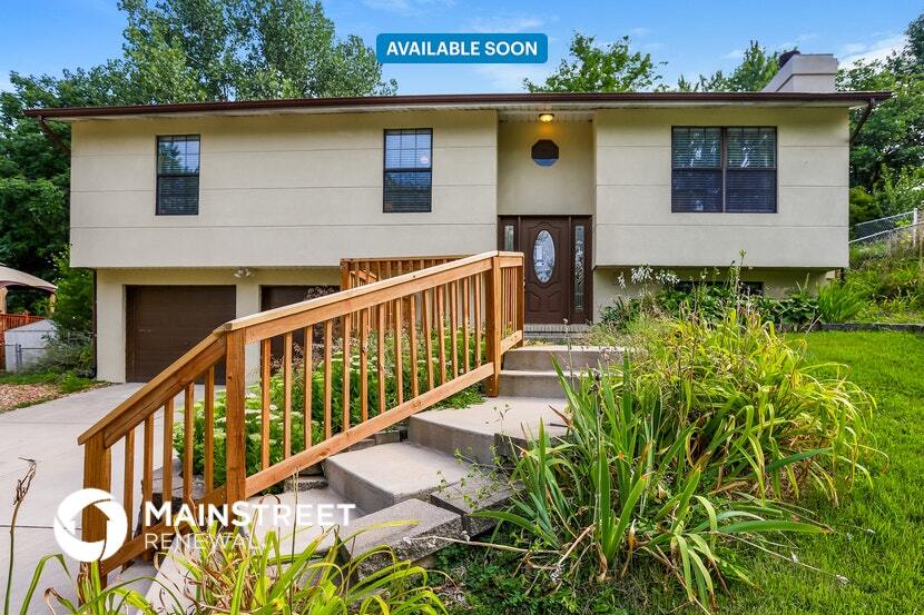 1862 Cottonwood Dr in Imperial, MO - Building Photo