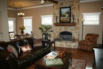 3053 Andalusian Ln in Robinson, TX - Building Photo - Building Photo