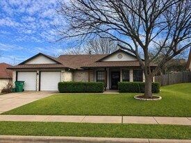 2007 Crystal Shore Dr in Austin, TX - Building Photo