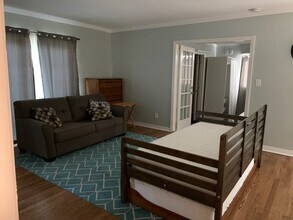 816 Buena Vista Dr in Tallahassee, FL - Building Photo - Building Photo