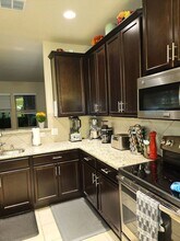 1918 Cool Breeze in San Antonio, TX - Building Photo - Building Photo