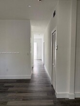 17820 NW 73rd Ave in Hialeah, FL - Building Photo - Building Photo