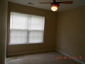 242 West Square in Bluffton, SC - Building Photo - Building Photo