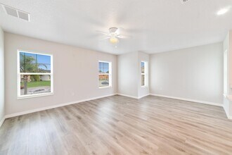 254 Taylor Ln in Kissimmee, FL - Building Photo - Building Photo