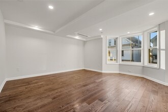 1 School St in Manchester by the Sea, MA - Building Photo - Building Photo