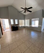 2752 W Begonia Pl in Tucson, AZ - Building Photo - Building Photo