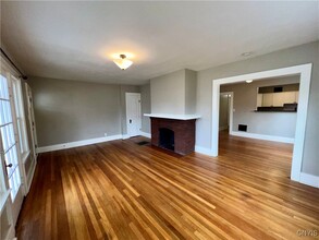 2018 James St in Syracuse, NY - Building Photo - Building Photo