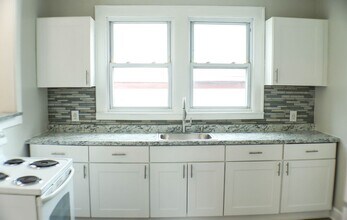 312 Huntington St in New Haven, CT - Building Photo - Building Photo