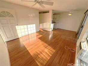 94-1364-1364 Kulewa Loop in Waipahu, HI - Building Photo - Building Photo