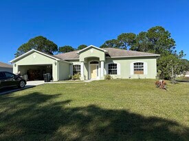 931 Dorchester Rd in Palm Bay, FL - Building Photo