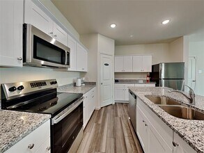 14141 Emeric St in Pilot Point, TX - Building Photo - Building Photo
