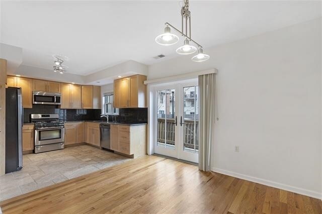 456 Pacific Ave in Jersey City, NJ - Building Photo - Building Photo