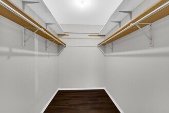 609 Hanover Ct in Schaumburg, IL - Building Photo - Building Photo
