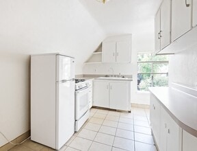 872 N Clarkson in Denver, CO - Building Photo - Building Photo